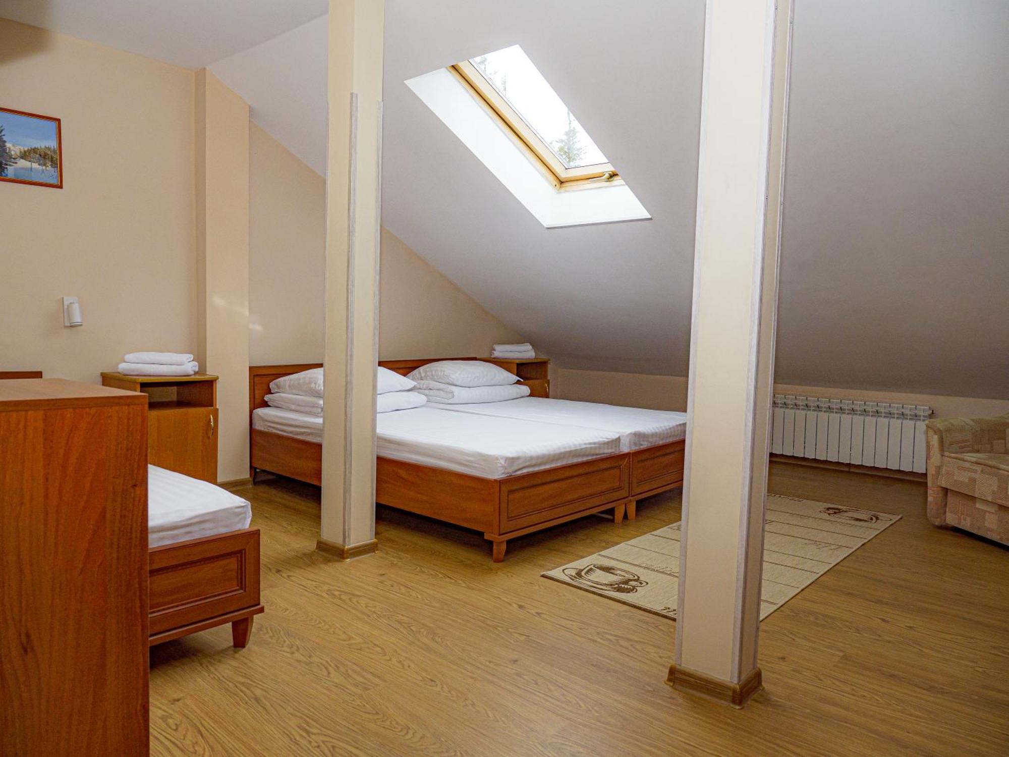 Оаза Hotel Dragobrat Luaran gambar