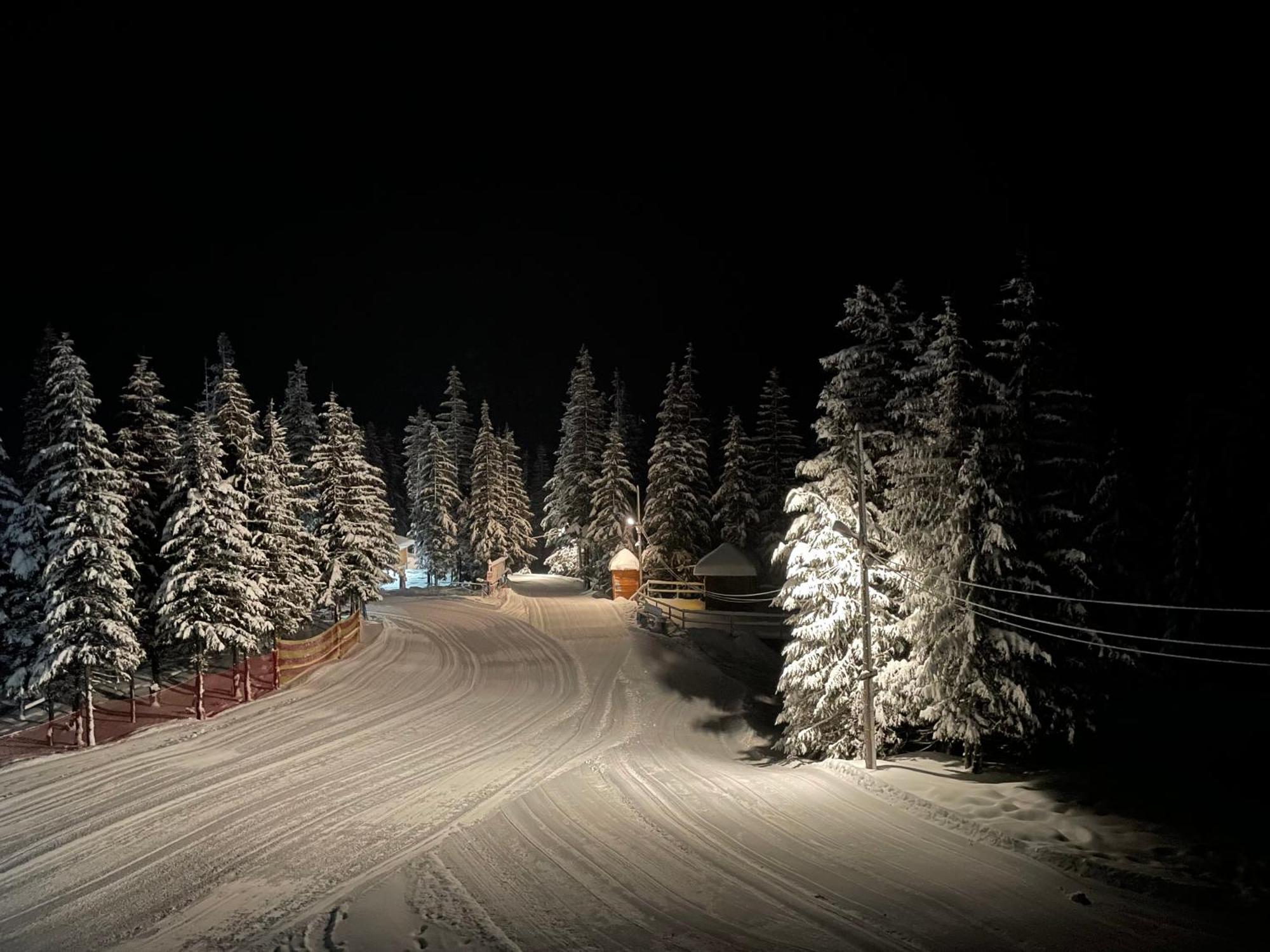 Оаза Hotel Dragobrat Luaran gambar